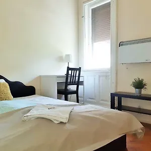 Wesselenyi Near Gozsdu Udvar Budapeszt